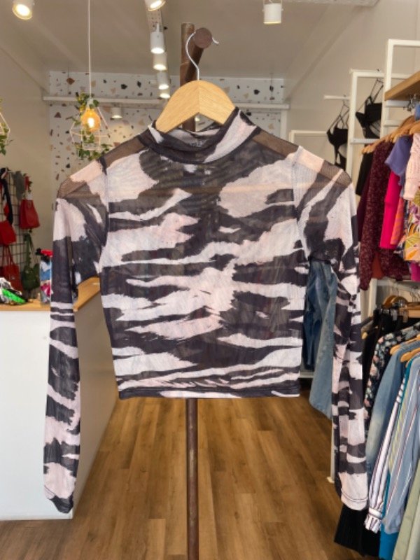 Producto - Top mangas largas de tul talle S