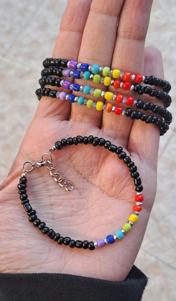 Producto - Pulsera 7 chacras con Mostacillones negros