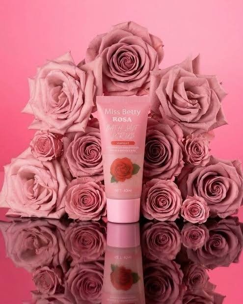 Producto - Exfoliante facial y corporal rosas - 0