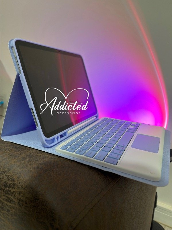 Producto - Flip cover con teclado desmontable Ipad 10ma/11ava gen 10.9" IPAD A16 LILA