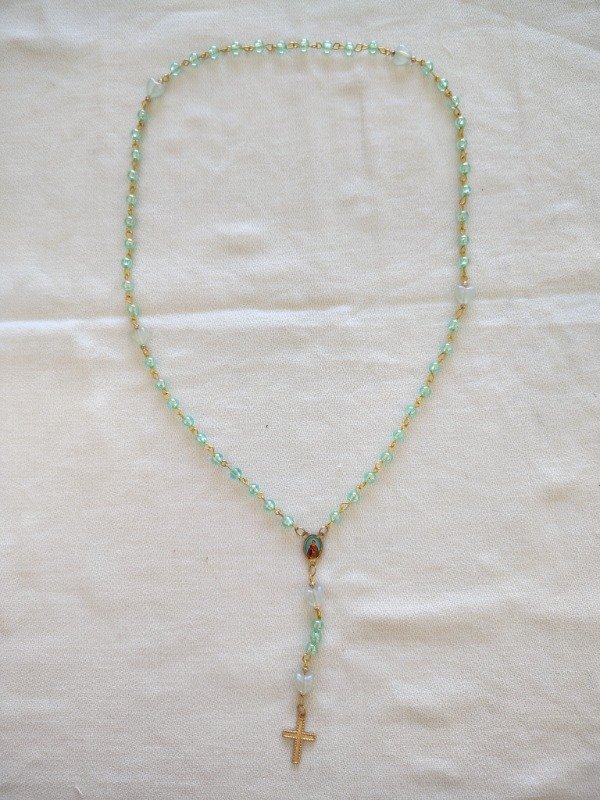 Producto - Rosario celeste y dorado San Expedito