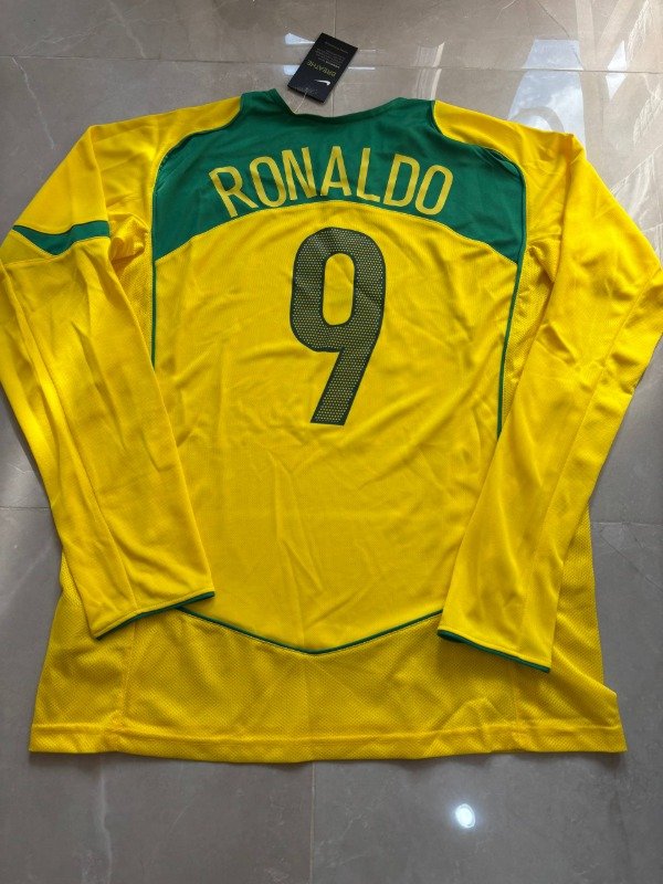 Producto - Brasil local 05/06 9 Ronaldo