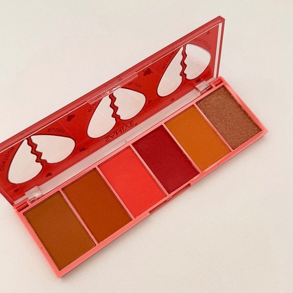 Producto - Paleta de contorno, iluminador y rubores Saniye