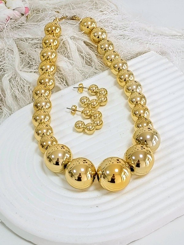 Producto - Collar bolitas