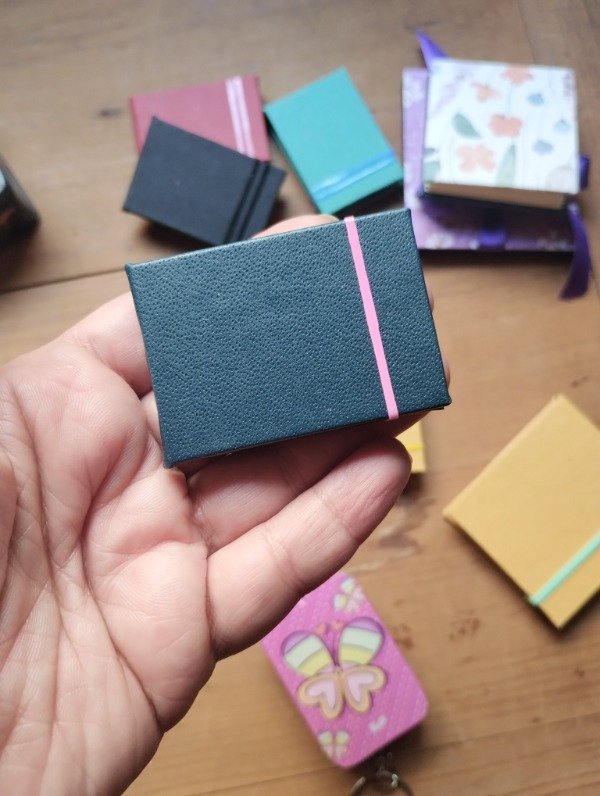 Producto - Mini Sketchbook papel Fabriano 250gr - 0