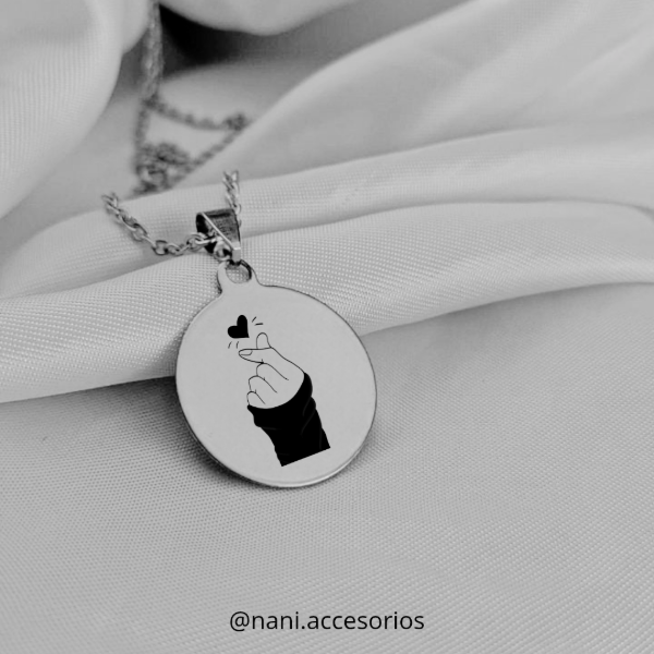 Producto - Collar hands hearts