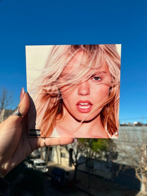 Producto - Reneé Rapp - BITE ME