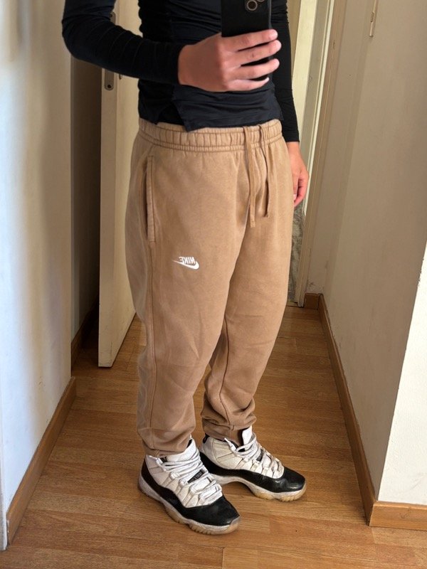 Producto - PANT NIKE BEIGE T:L