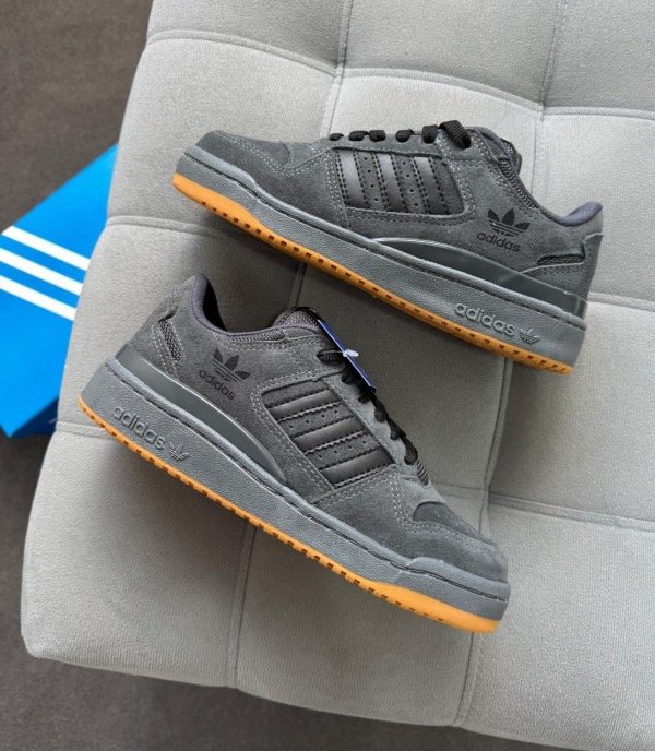 Producto - ADIDAS FORUM GRIS OSCURO GAMUZADA