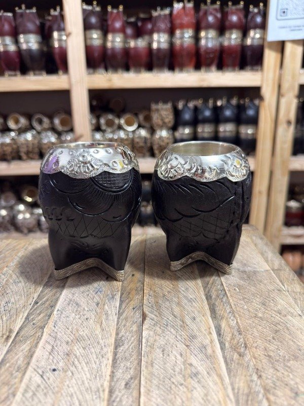 Producto - TORPEDO VIROLA DE ALPACA CALADA NEGRO