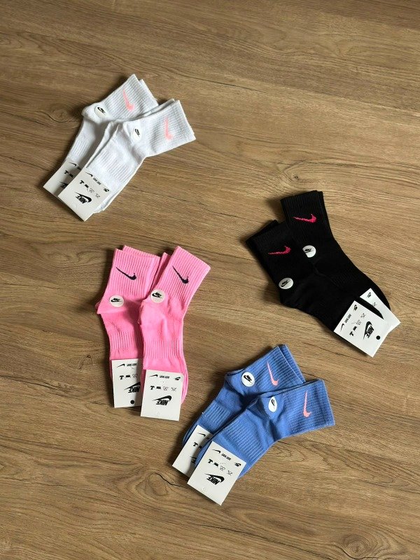 Producto - Medias Nike Colores