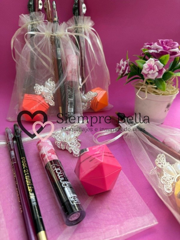 Producto - Souvenirs N4 x3 unidades - 1