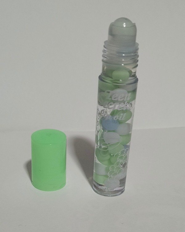 Producto - Teen secrets lip oil burbujas verde