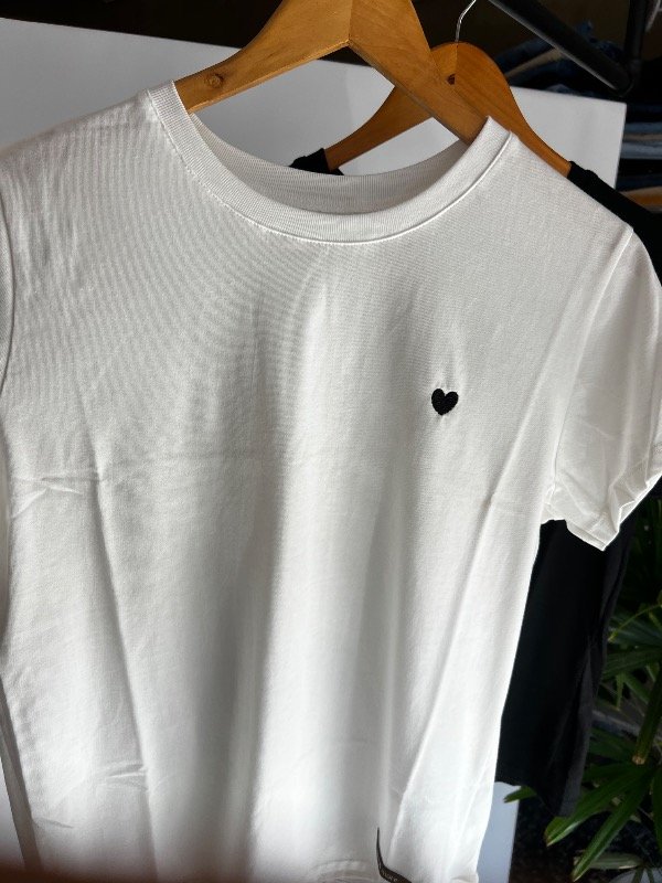 Producto - Remera corazón - 2