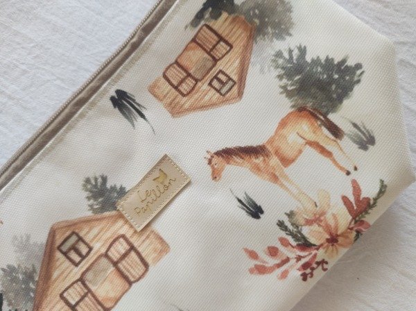 Producto - Neceser Caballos