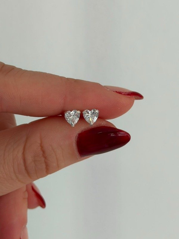Producto - Abridores cubic corazón blanco engarzado