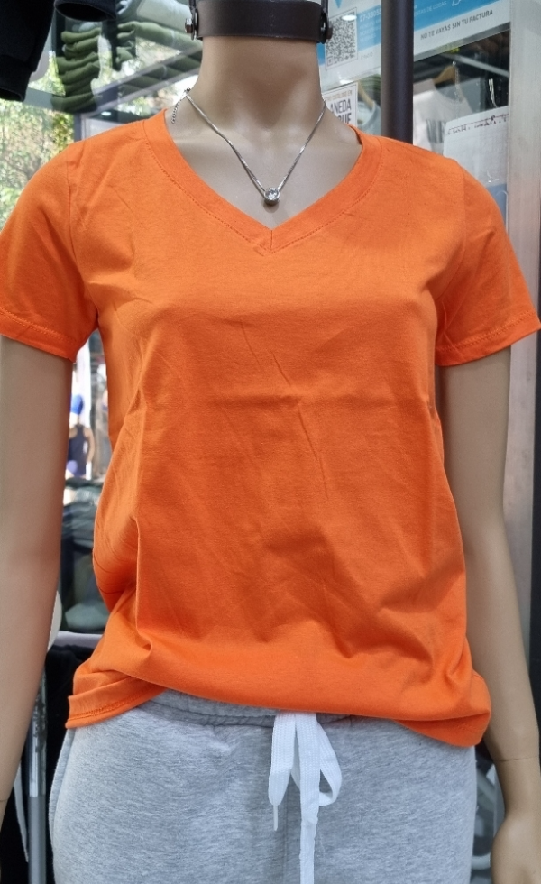 Producto - REMERA ALGODÓN ESC V TALLES 1 AL 5