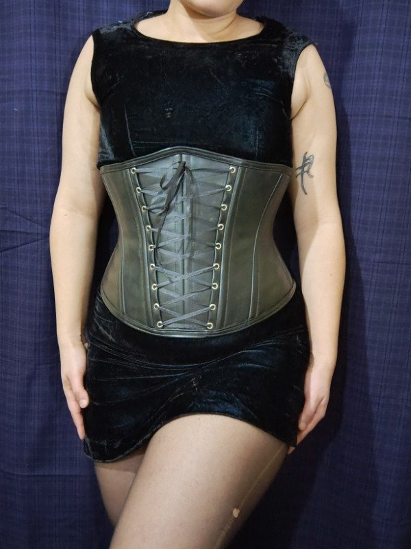 Producto - Bajo busto con cintas