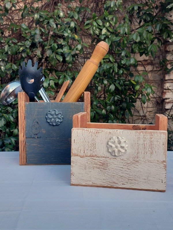 Producto - Cajoncitos altos con molduras