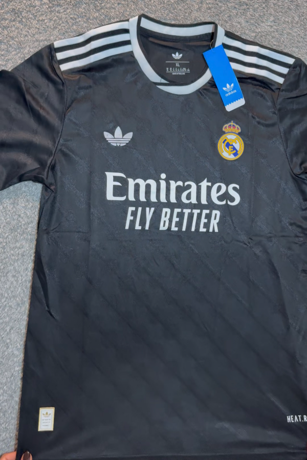 Producto - Real Madrid Alternativa 25/26 Importada