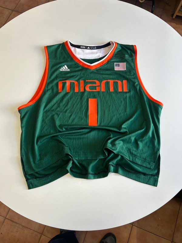 Producto - Miami x Adidas (XL)