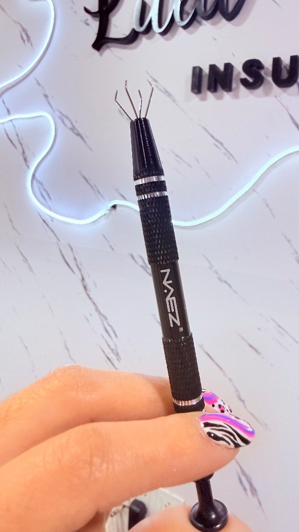 Producto - Pinza De Agarre Para Esponjita