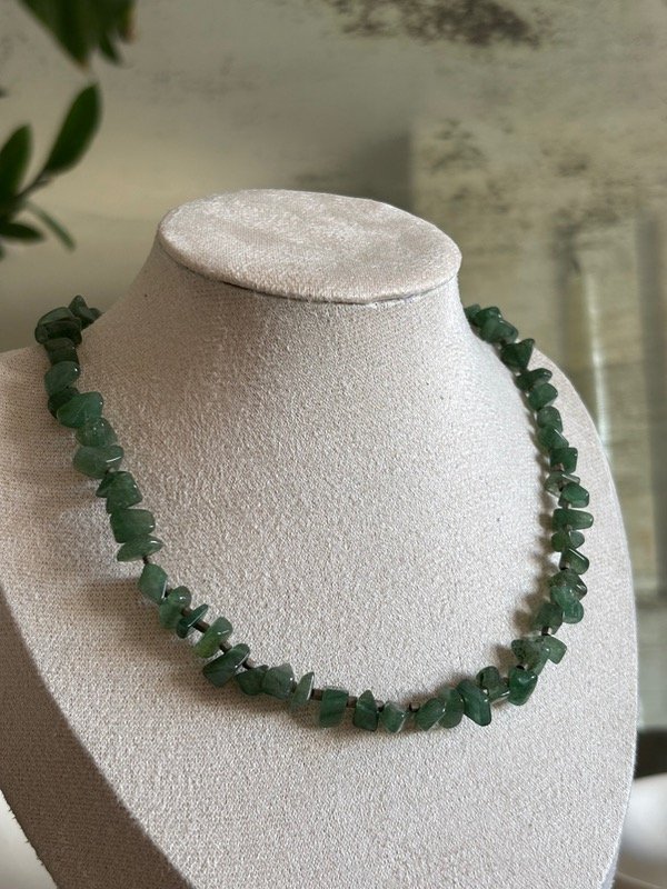 Producto - Collar cuazo verde natural