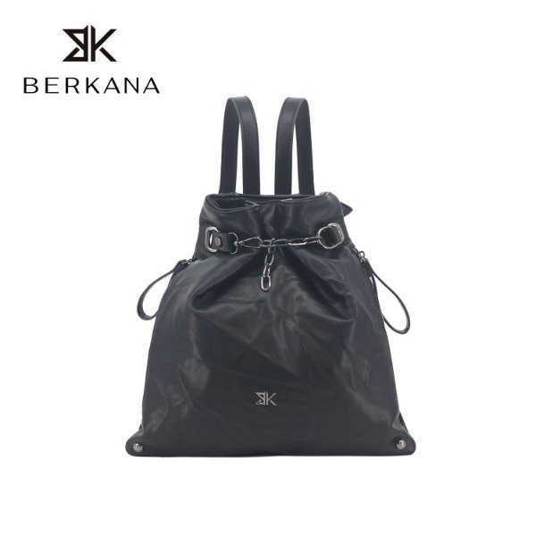 Producto - Mochila Berkana PU negra 67-C2749-1