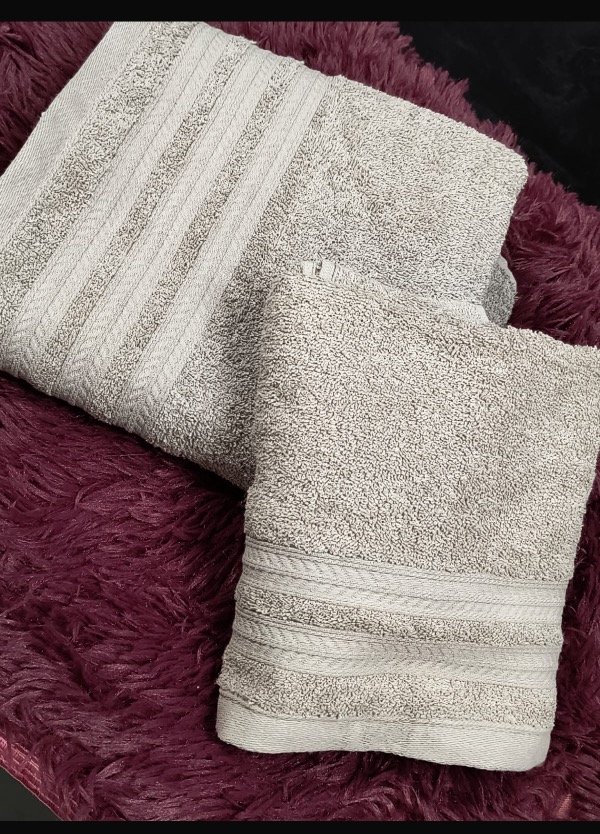 Producto - Juego de toalla y Toallon Arcoíris belly  450 grs - 1