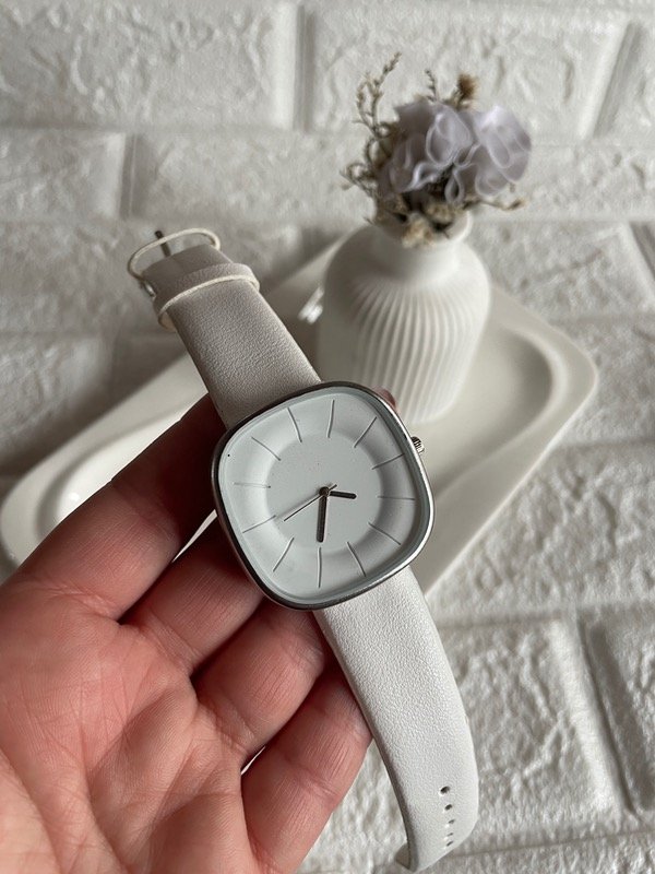 Producto - Reloj Emilia