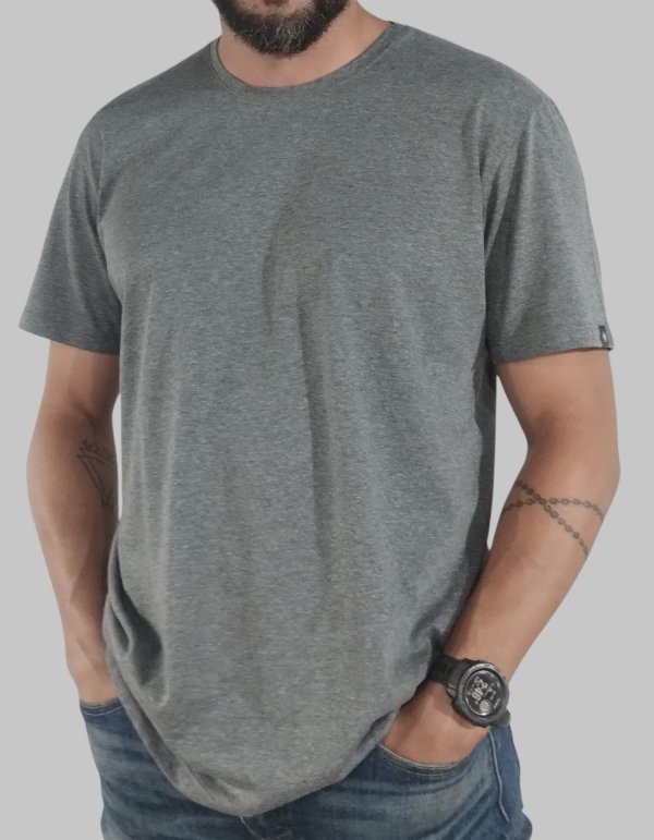 Producto - Remera Basic Gris Melange