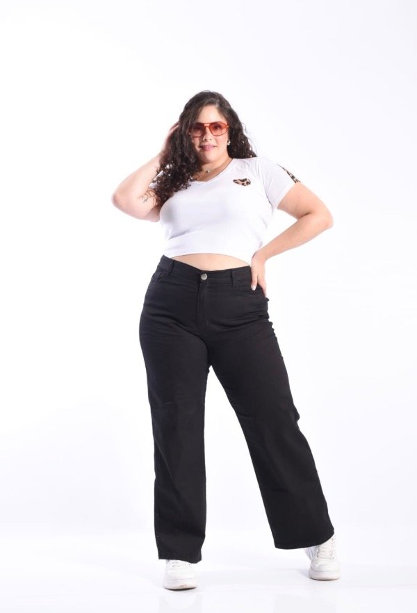 Producto - jean wid leg negro especial