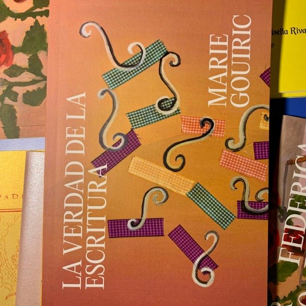 Producto - La verdad de la escritura - Marie Gouiric (Komuna editorial)
