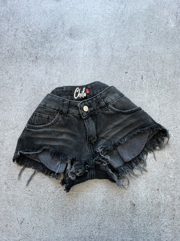 Producto - Short tiro corto gris bigotes