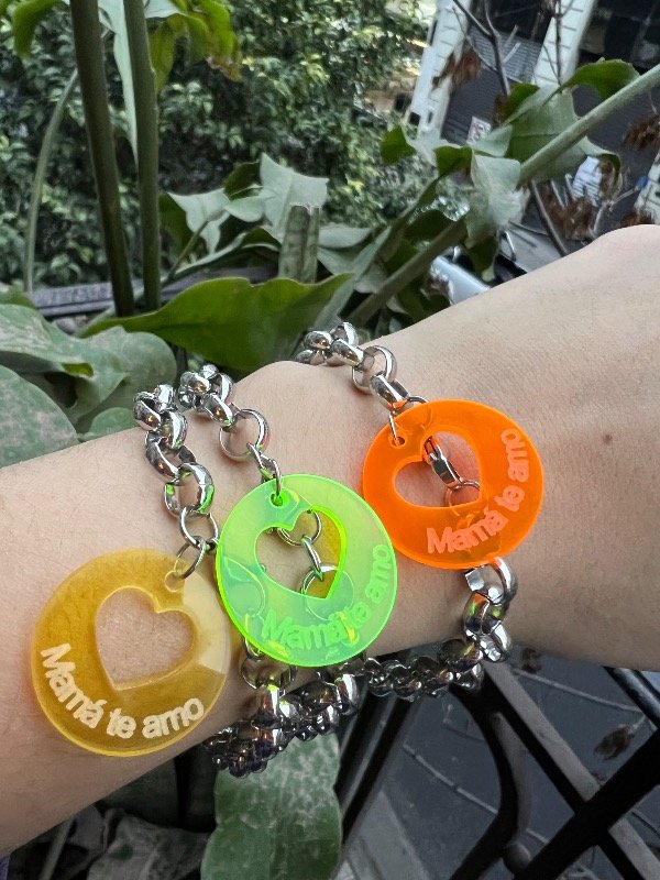 Producto - 3 pulseras rolo de acero mamá te amo