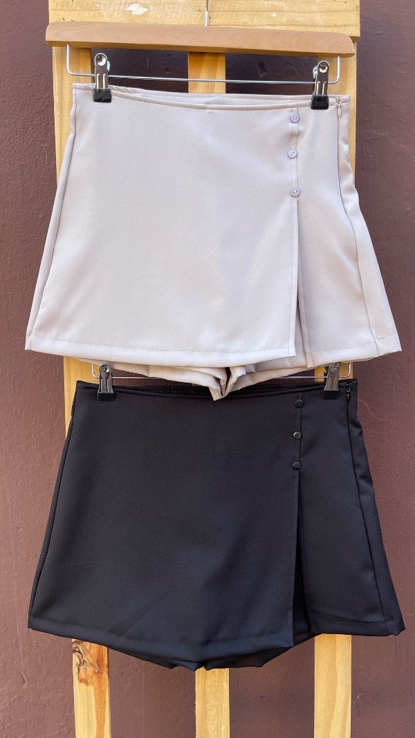 Producto - SHORT POLLERA BOTONES (2 colores) - 1