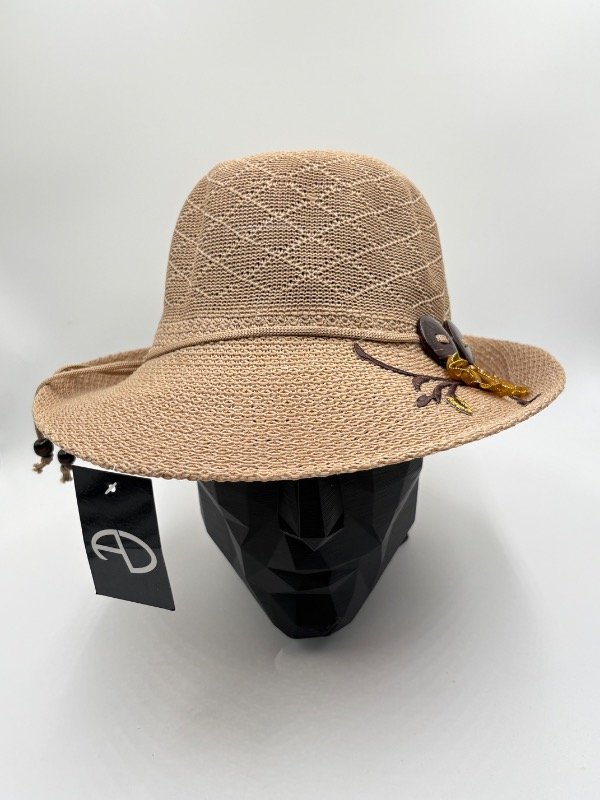 Producto - Sombrero con aplique 2 - 0