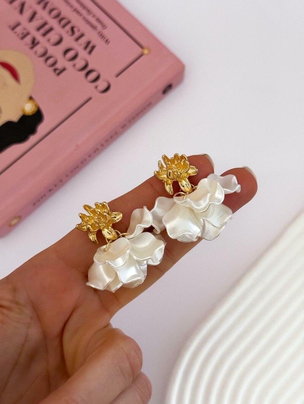 Producto - Aros Flor Perlada Acero Dorado