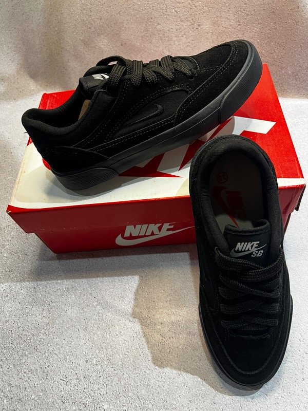 Producto - Nike Malor Sb