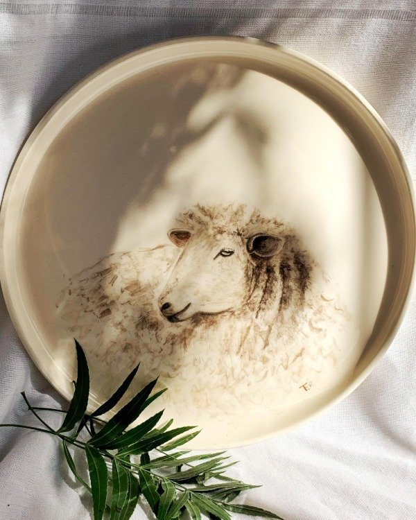 Producto - Plato de 30 cm Oveja