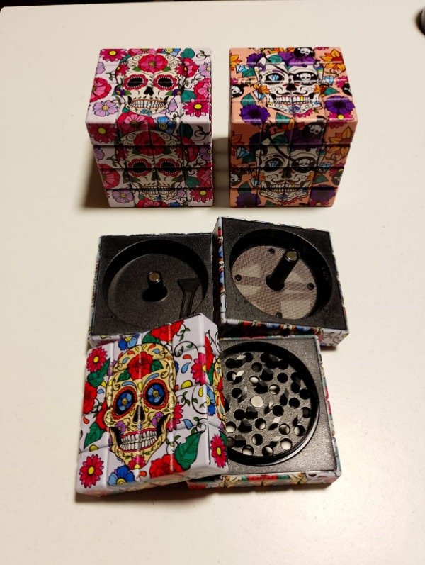 Producto - PICADOR 4 PARTES CUBO RUBIK - 1