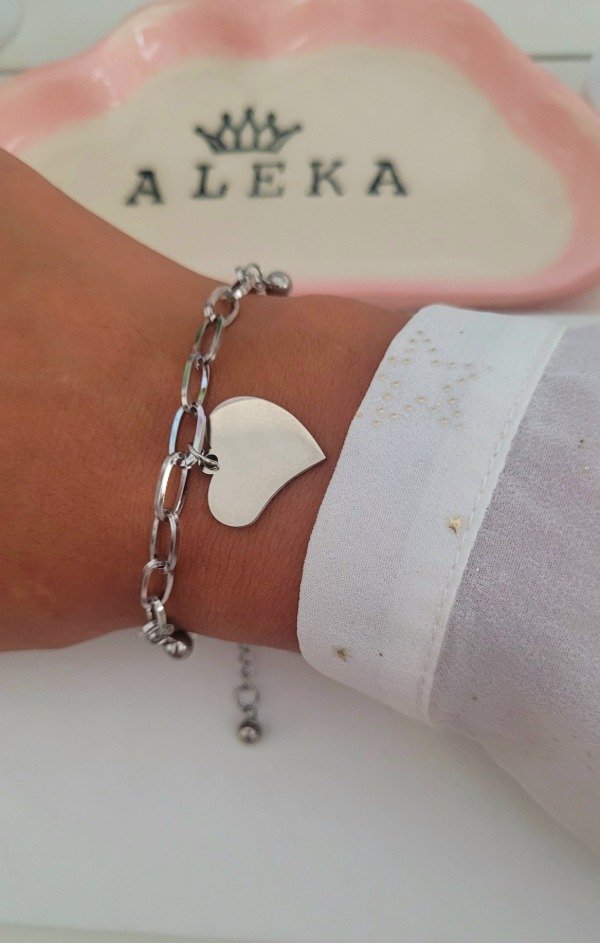Producto - Pulsera clip con dije de corazón de acero quirúrgico