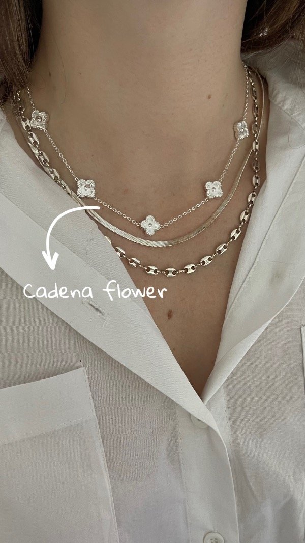 Producto - Cadena flower plateada