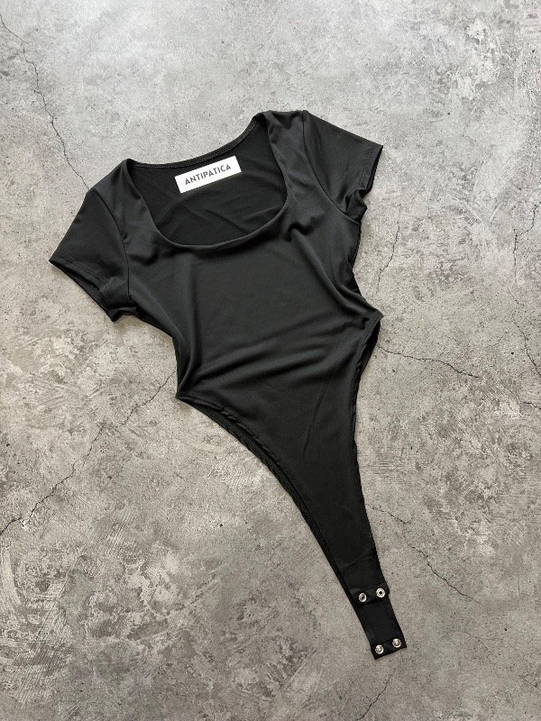 Producto - Body c/mangas cavado