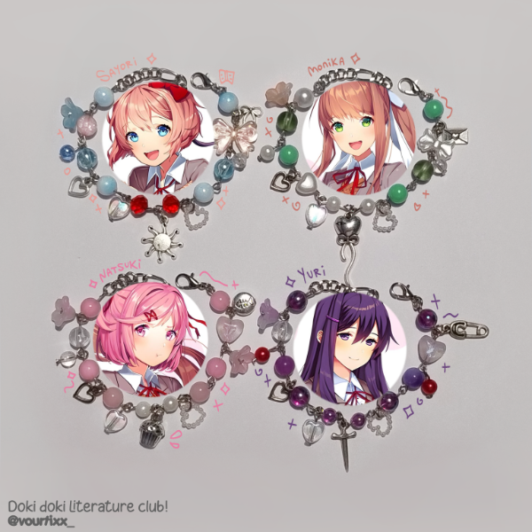 Producto - Pulseras Doki Doki Literature Club