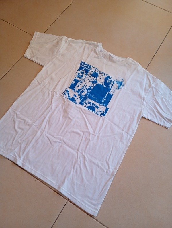 Producto - DEFINITELY MAYBE (TALLE XXL)