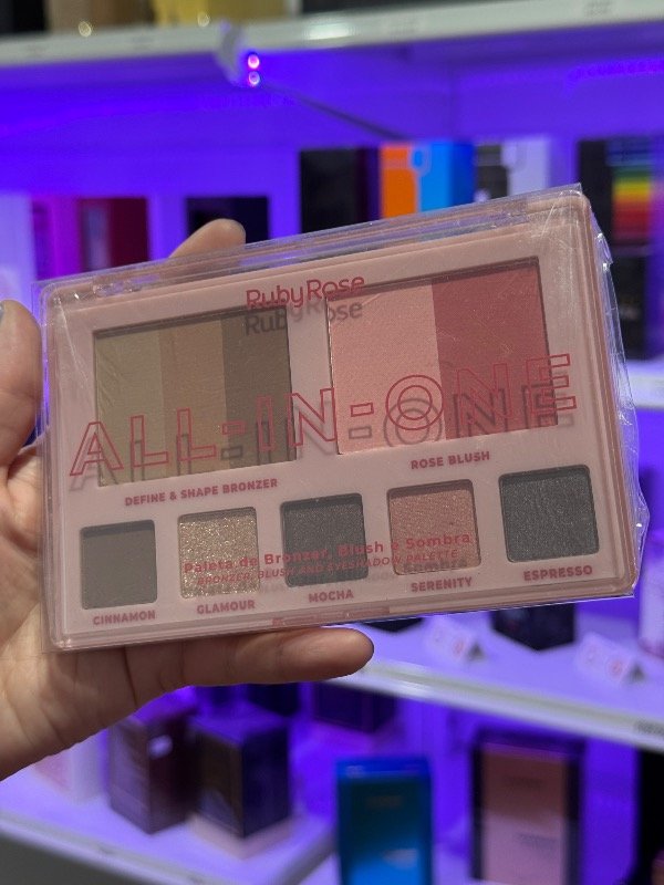 Producto - Paleta sombra de ojos, rubor, base y contorno All in One Ruby Rose 10 tonos