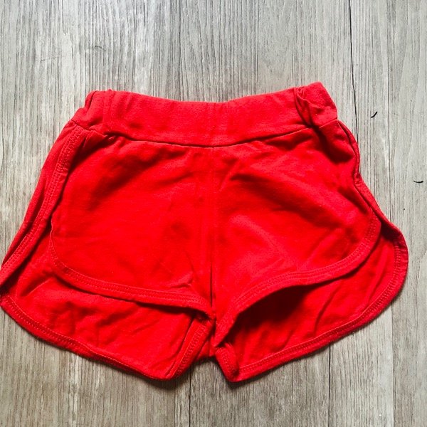 Producto - Short Rojo 4A