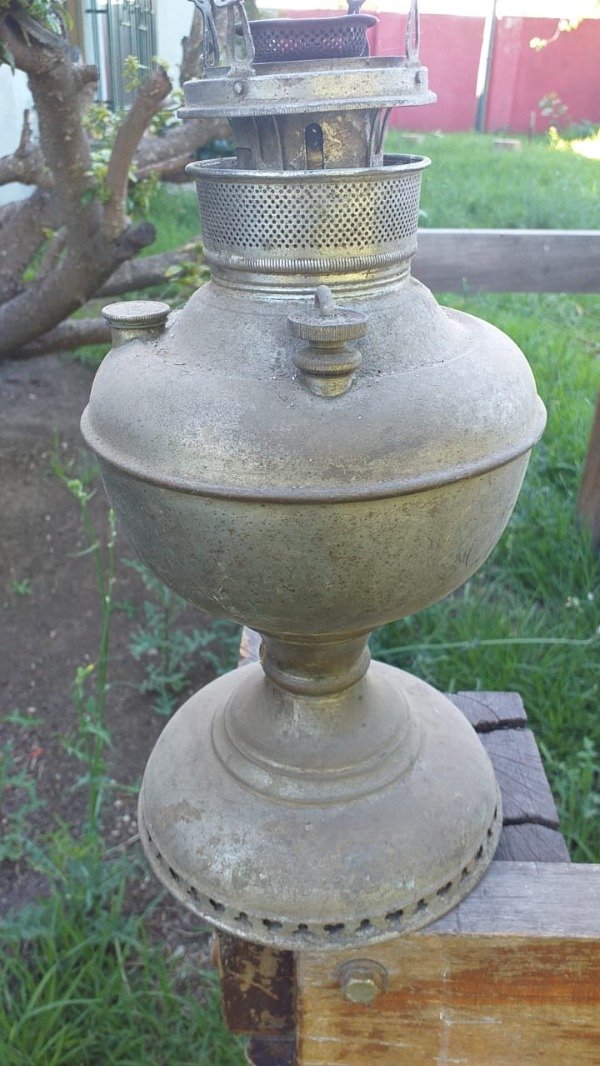 Producto - LOTE DE DOS LAMPARAS ANTIGUAS A KEROSENE