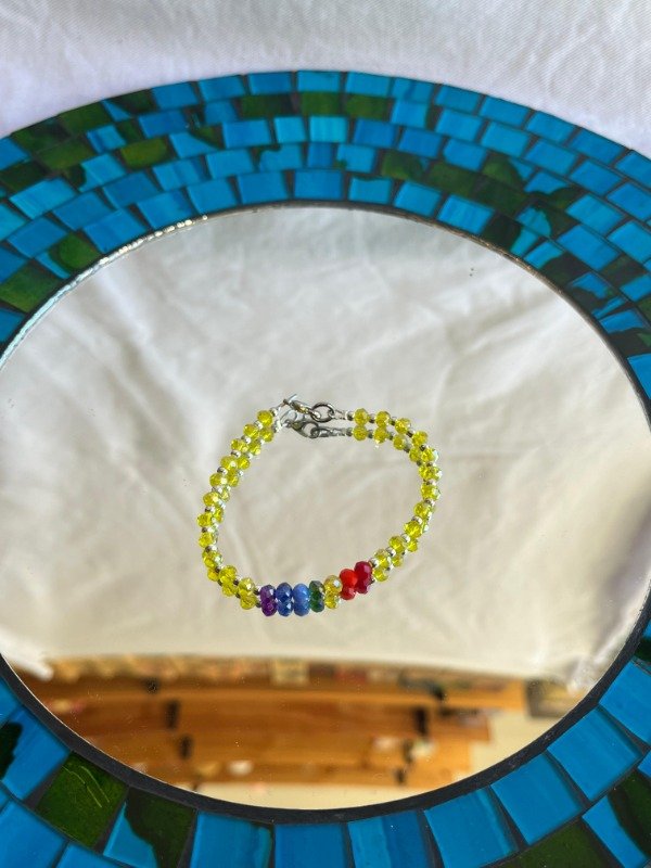 Producto - PULSERA AMARILLA CON 7 CHAKRAS CONSAGRADA